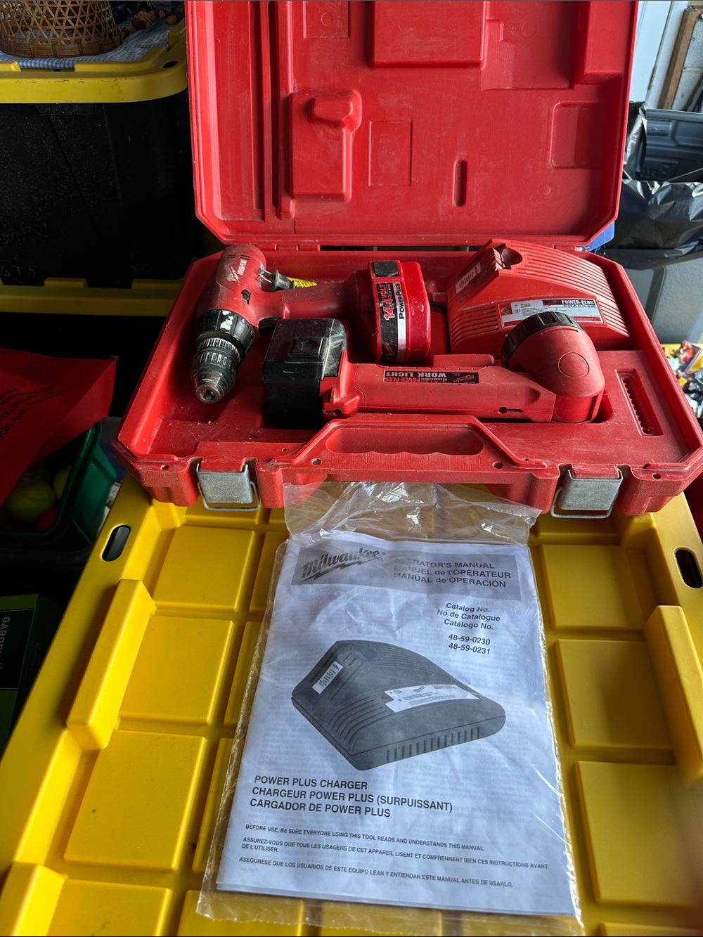 Milwaukee 14.4V cordless drill set